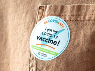 A sticker of I got covid vaccine.